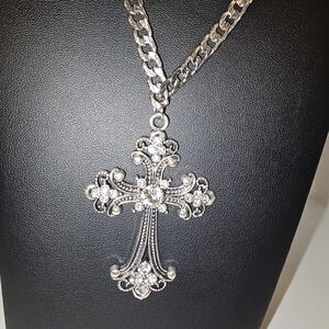 Elegant Silver Cross Pendant Necklace